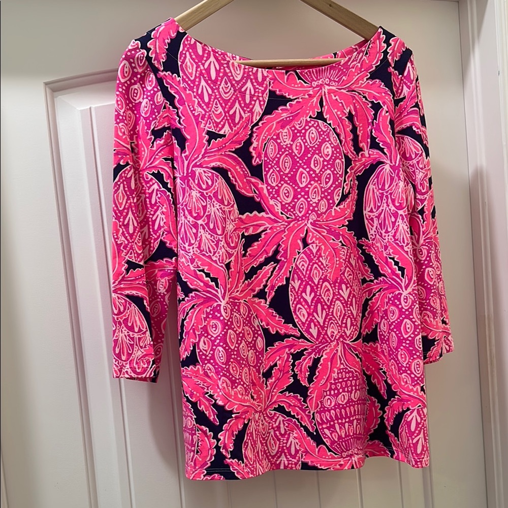 Lilly Pulitzer Pink Pineapple Coco Safari